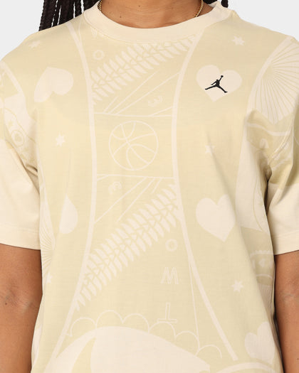 Jordan Women's Jordan Flight Graphic T-Shirt Beach/Black