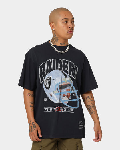 Mitchell & Ness Las Vegas Raiders Helmet Vintage T-Shirt Faded Black