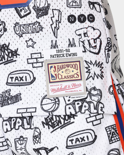 Mitchell & Ness 1991 New York Knicks Patrick Ewing #33 Doodle Swingman Jersey Black/White