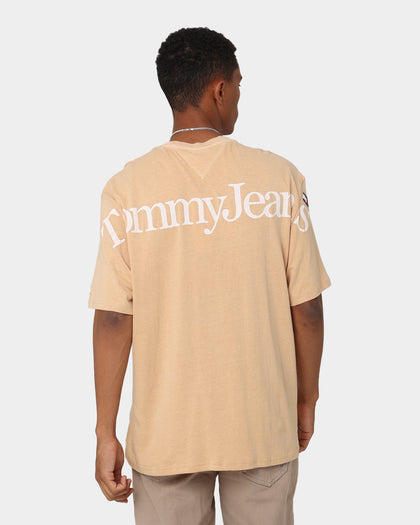 Tommy Jeans TJM Skater Serif Back Logo T-Shirt Trench