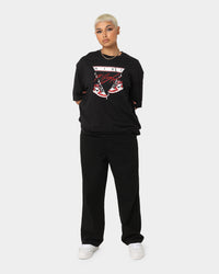 Jordan Women's Jordan Flight Shoe Graphic T-Shirt Black/Varsity Red