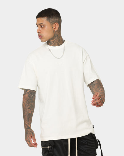 Nike Nike Sportswear Premium Essential Sustainable T-Shirt Sail