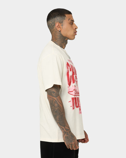 Mitchell & Ness Chicago Bulls St Valentine's Day T-Shirt Unbleached