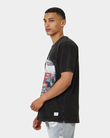 Carre World Tour '84 Vintage Short Sleeve T-Shirt Vinatge Black