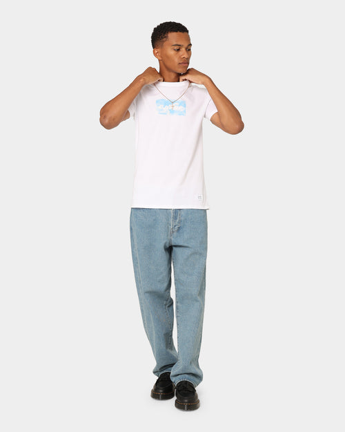 Carré Cloud Box Classique T-Shirt White
