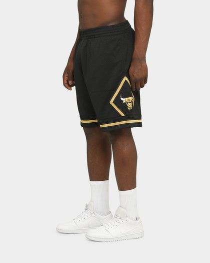 Mitchell & Ness Men's Chicago Bulls HWC Swingman Short Black/Gold