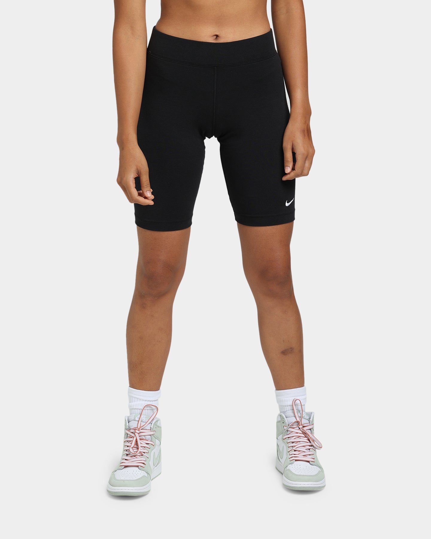 nike sportswear women's essential shorts