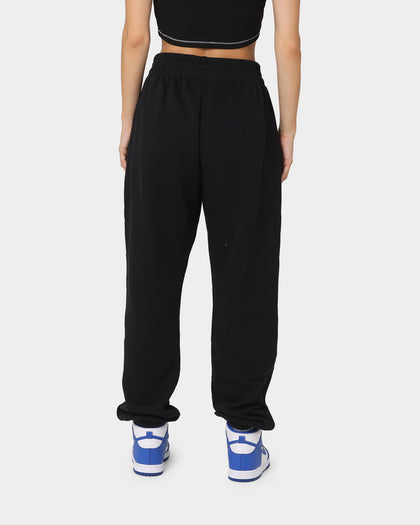 Nike Women's Sportswear Essentials Fleece Pants Black/White
