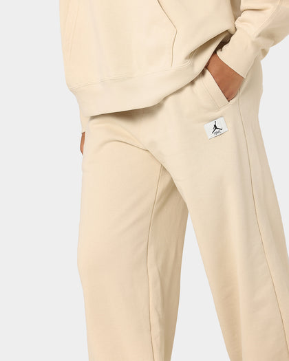 Jordan Women's Jordan Flight Fleece Pants Beach