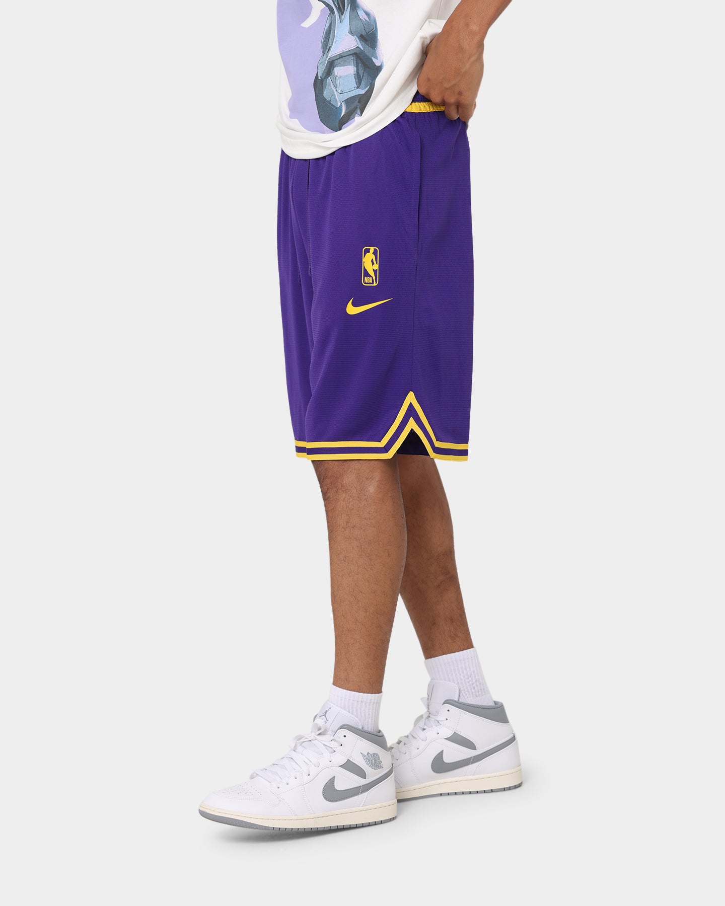 nike lakers shorts purple