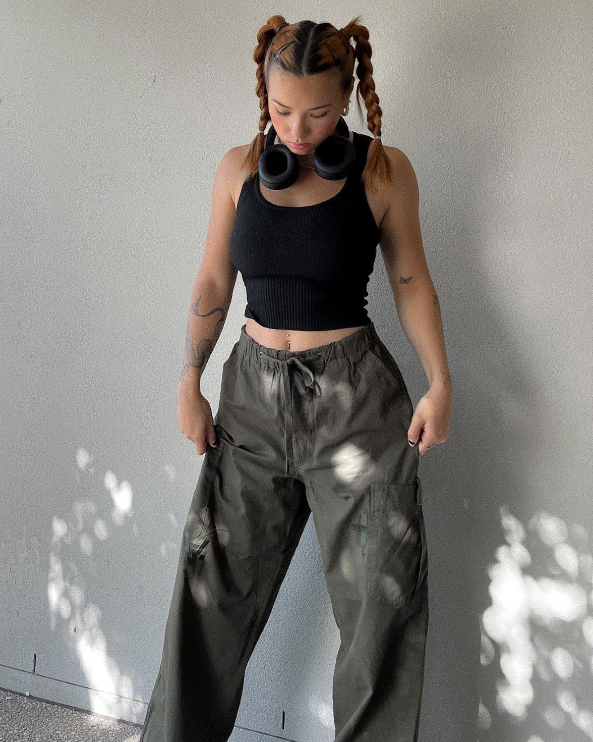 パンツ Jent Louis Parachute Tuck Pants パンツ Jent Louis Parachute Tuck Pants Jent Louis Parachute