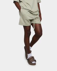 MNML Every Day Sweatshorts Moss