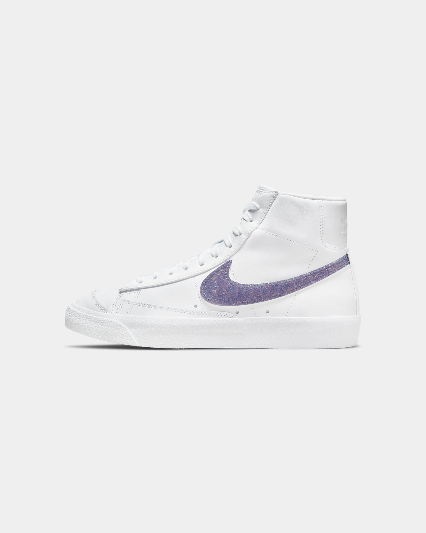 nike women blazer 77