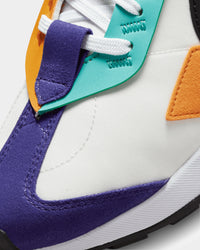 Nike Women's Air Max Pre-Day SE Summit White/Black/Habanero Red