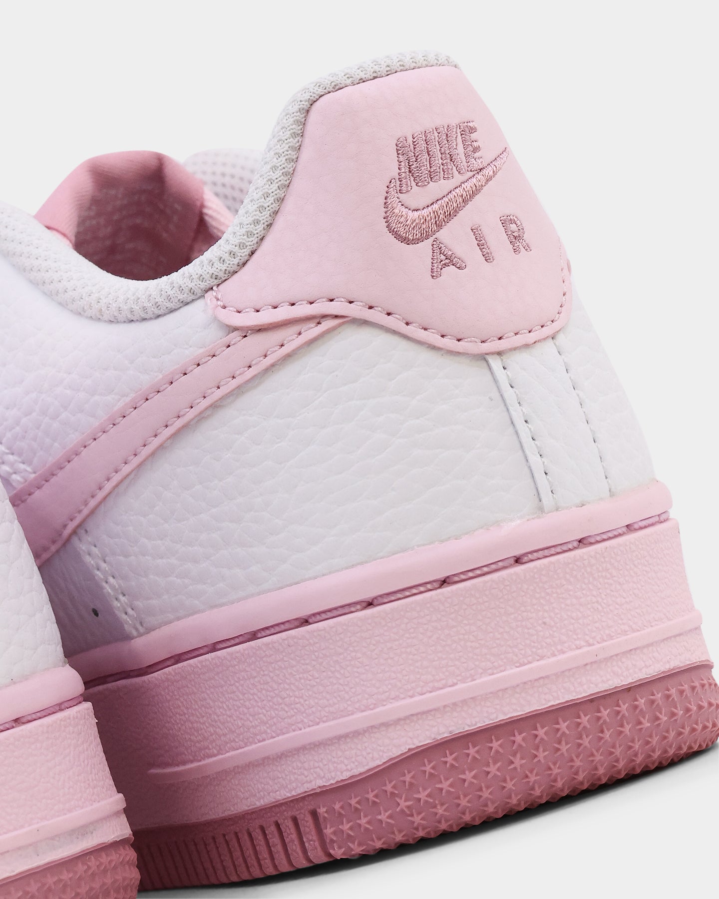 nike air force brick pink