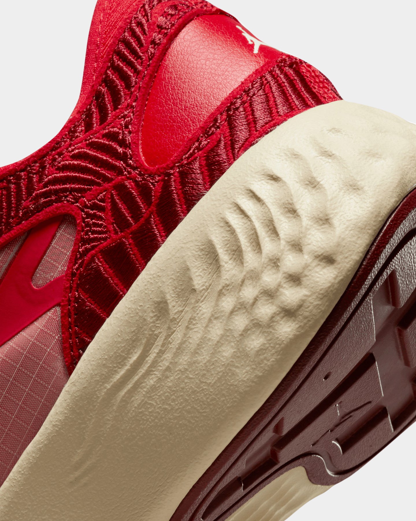 nike jordan delta red