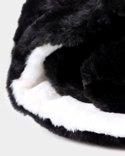 Nike Faux Fur Blanket Black/White