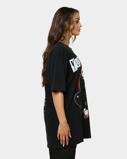 YUNGBLUD Sitting Life On Mars Tour Vintage T-Shirt Washed Black