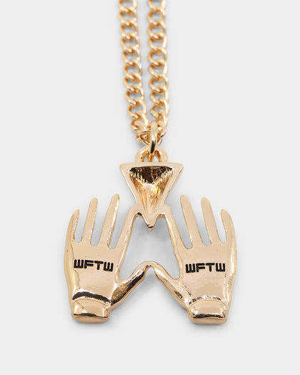 Wild For The Weekend All Hands Necklace Gold