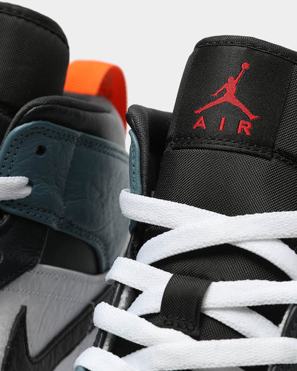 Jordan Air Jordan 1 Mid SE Fearless White/Black/Teal