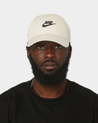 Nike Sportswear Heritage86 Futura Washed Strapback Light Bone/White