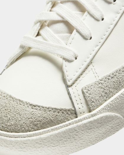 Nike Women's Nike Blazer Mid '77 SE Sail/Beige
