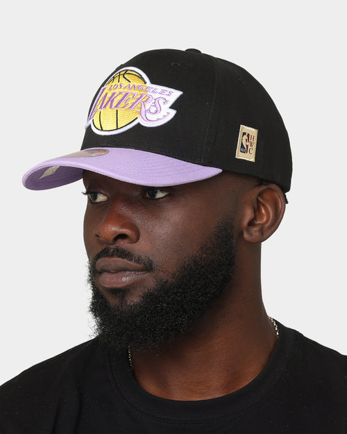 Mitchell & Ness Los Angeles Lakers Chin It Pro Crown Snapback Black