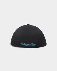 Mitchell & Ness Charlotte Hornets 'Team Script 2.0 Hardwood Classics' Fitted Black