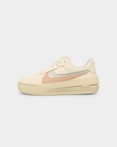 Nike Women's Air Force 1 PLT.AF.ORM Sail/Light Silver