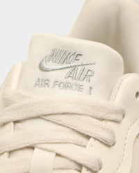 Nike Women's Air Force 1 PLT.AF.ORM Sail/Light Silver