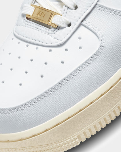 Nike Women's Air Force 1 '07 SE "Swoosh Pocket" Photon Dust/Team Red