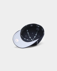 New Era New York Yankees Piping High pro59FIFTY Fitted OTC