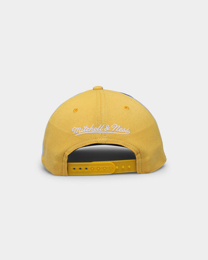 Mitchell & Ness Los Angeles Lakers XL Short Hook Classic Red Snapback Yellow