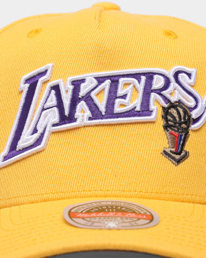Mitchell & Ness Los Angeles Lakers 'Champ Patch' Classic Red Snapback Yellow