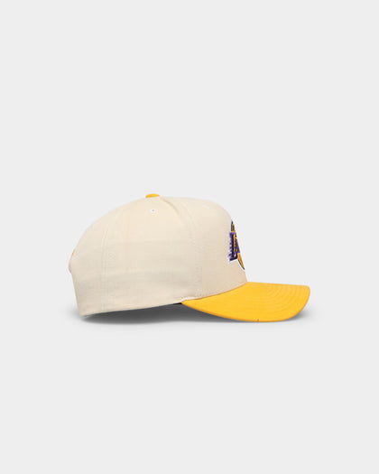 Mitchell & Ness Los Angeles Lakers 'Vintage Cream' Pro Crown Snapback Cream