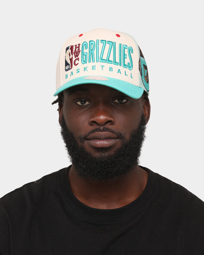 Mitchell & Ness Vancouver Grizzlies '90s Training Camp' Pro Crown Snapback Cream