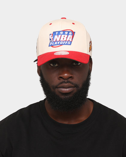 Mitchell & Ness '96 Playoffs '1996 Bulls VS Sonics NBA Finals' Pro Crown Snapback White