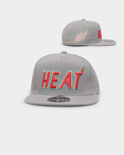 Mitchell & Ness Miami Heat 'Til Dawn' Fitted Grey