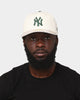 New Era New York Yankees 'Chrome White Dark Green' 59FIFTY Retro Crown Fitted Chrome White Dark Green