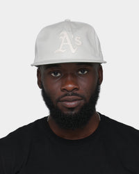 New Era Oakland Athletics 'Chain Stitch' Old Golfer Snapback Stone