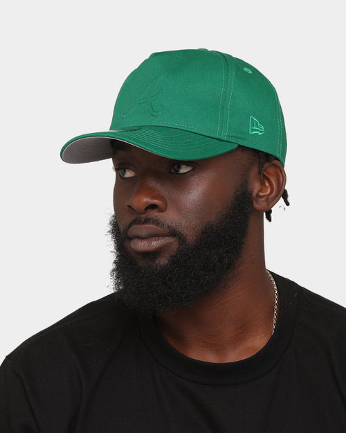 New Era Atlanta Braves 'Kelly Green Embossed Logo' Old Golfer Snapback Kelly Green