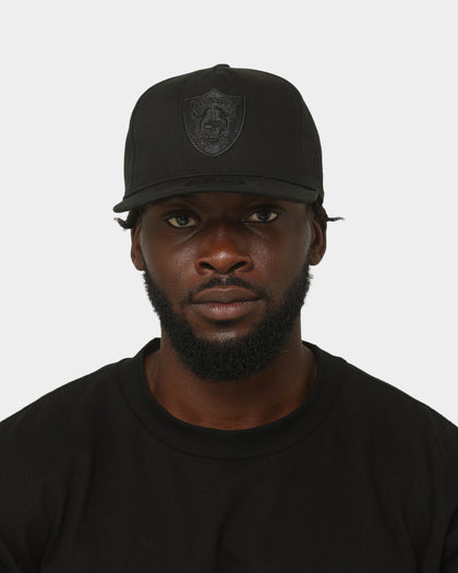 New Era Las Vegas Raiders Old Golfer Snapback Black/Black