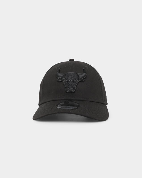 New Era Chicago Bulls 'Black On Black' 9FORTY Casual Strapback Black/Black
