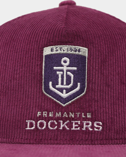 New Era Fremantle Dockers 'AFL 2023 Team Corduroy' Golfer Snapback Purple