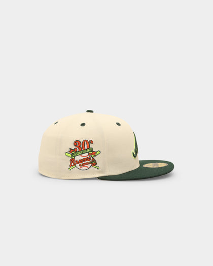 New Era Atlanta Braves 'Caddy Green' 59FIFTY Fitted Chrome White