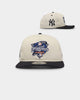 New Era New York Yankees '2000s World Series Through The Decades' 2000 World Series Golfer Snapback Chrome White