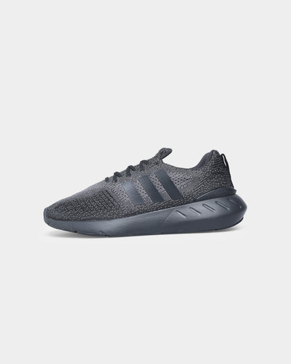 Adidas Swift Run 22 Core Black / Core Black / Grey Five