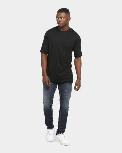 Well Made Unorthodox T-Shirt Black