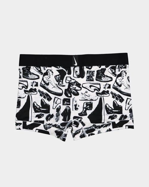 Nike Dri-FIT Essential Micro Trunk Sneaker Photo